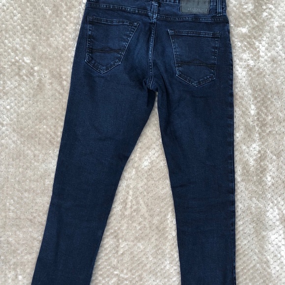 3/$20🌸 Aeropostale Skinny Frayed Hem Jeans - Picture 4 of 7